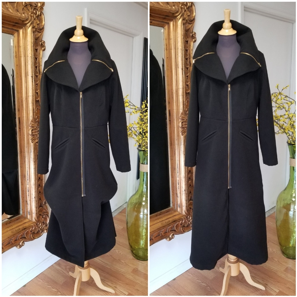 Lauren Vidal $959 Coat